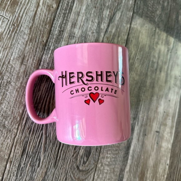 Galerie, Large Pink Hershey's Chocolate ☕️ - Picture 1 of 10